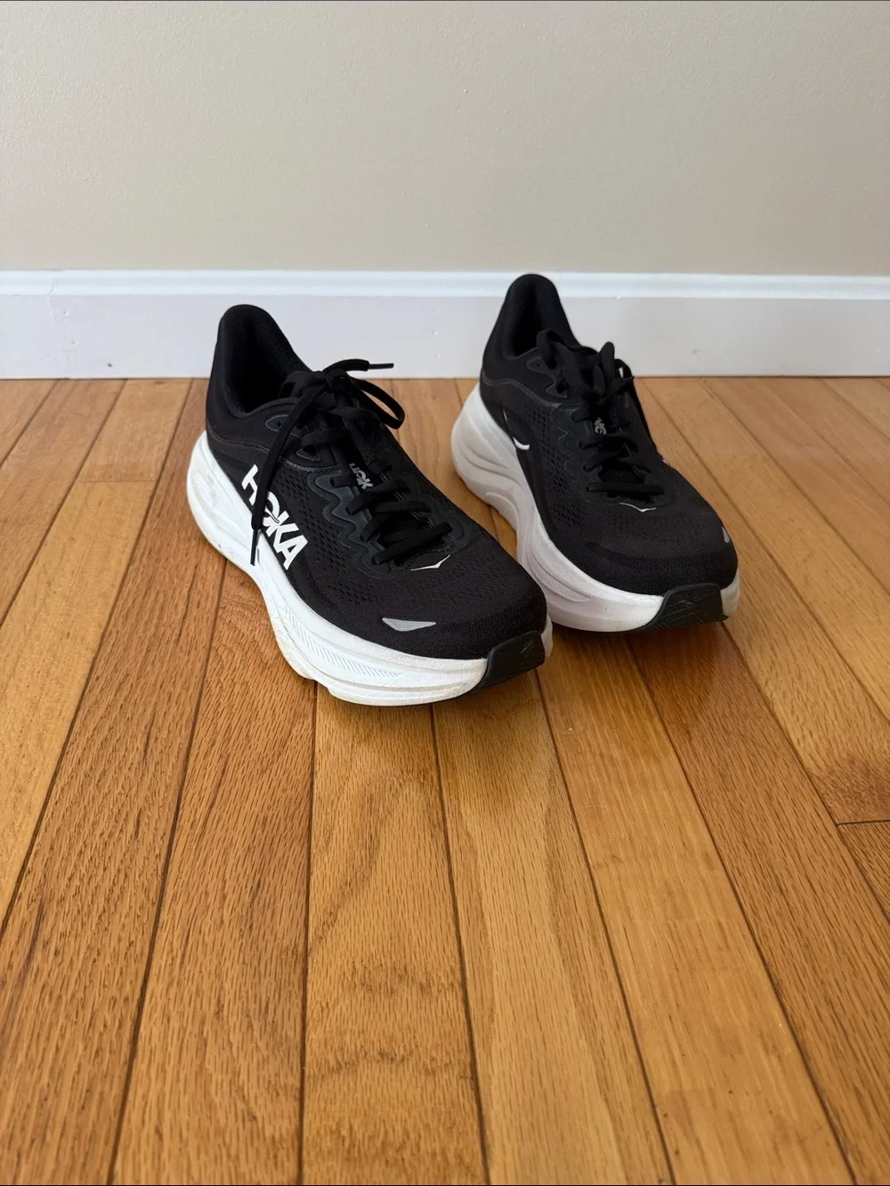 HOKA Bondi 9 black and white running sneaker